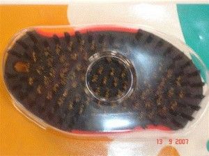 BROSSE OVALE NYLON LAITON